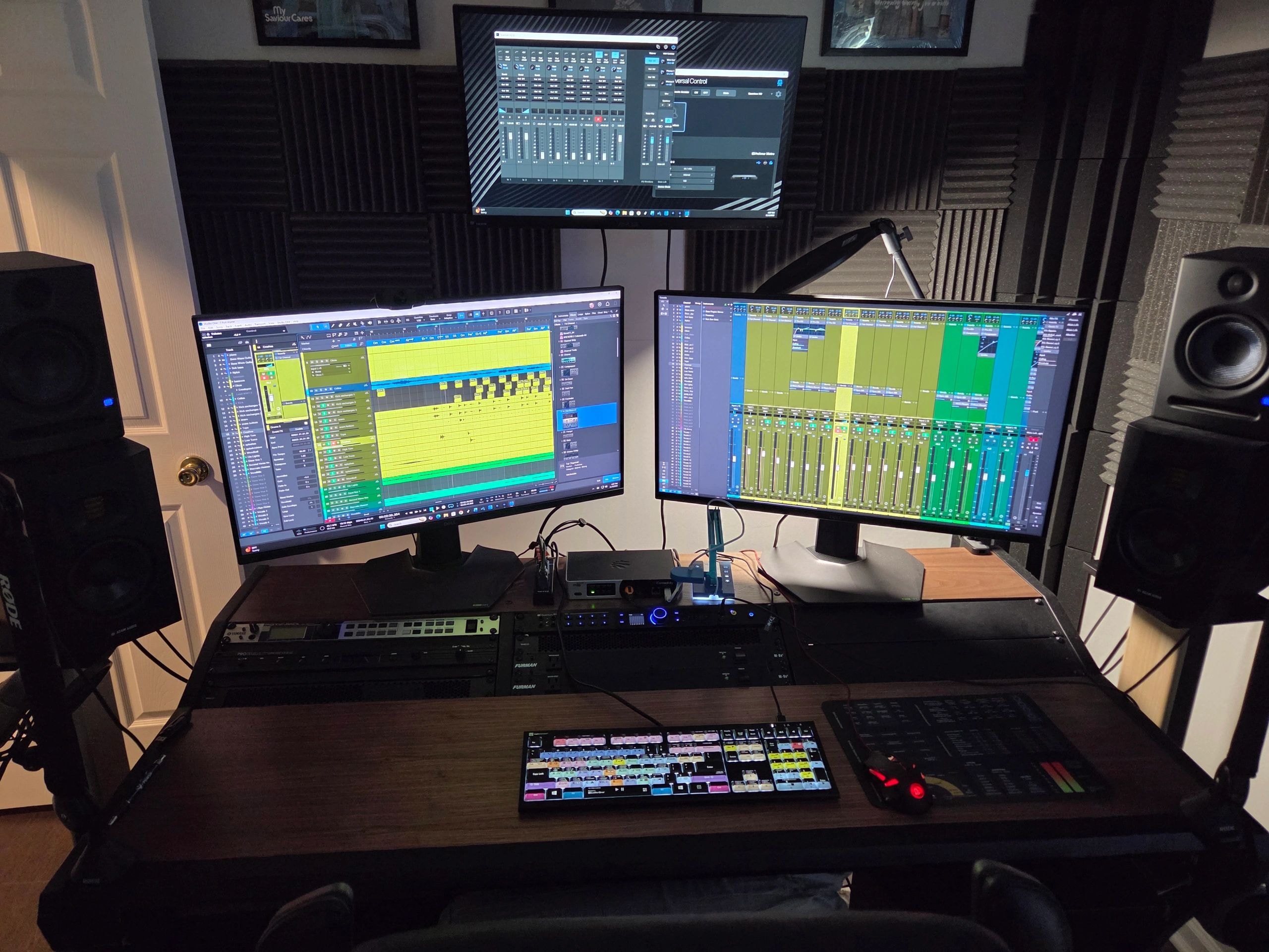 Triple screen music production workstation